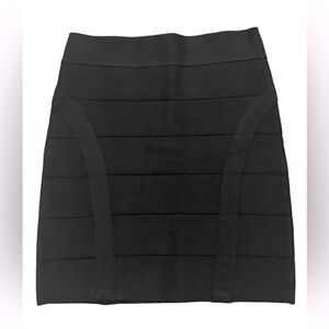 NWOT Bebe Bandage Mini Skirt SM